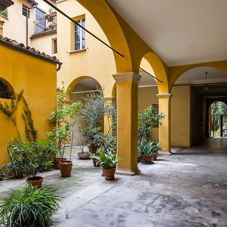 Sotto I Portici Di Bologna Apartment Exterior photo