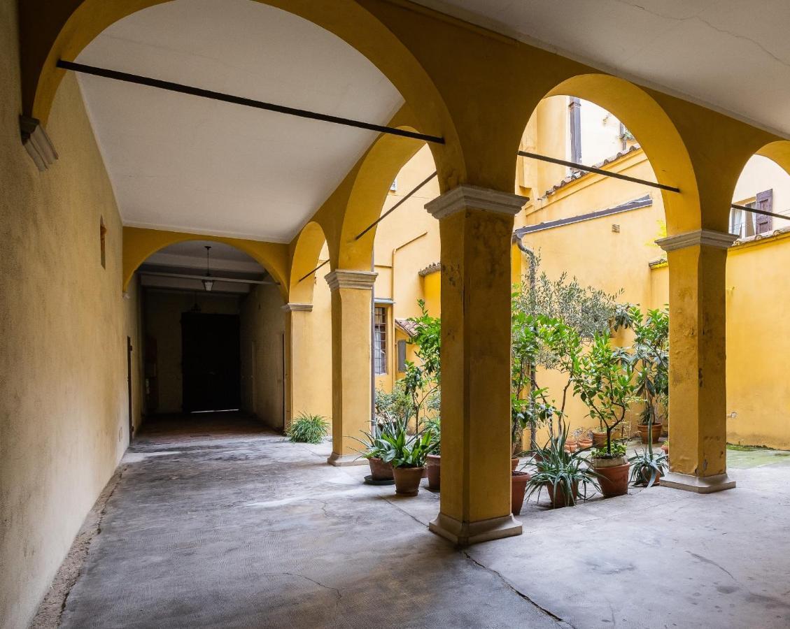 Sotto I Portici Di Bologna Apartment Exterior photo